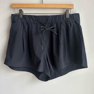Lululemon Women's Black Shorts